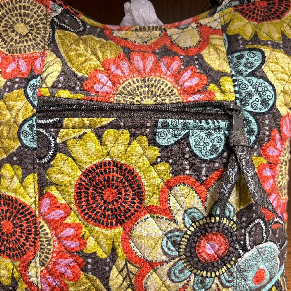 Vera Bradley Quilted Shoulder Bag. Older Pattern, Excellent Condition - Picture 2 of 9